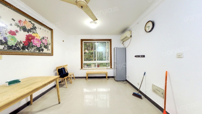 盛世春晓苑二手房实景图