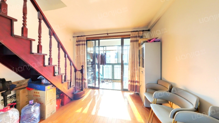 幸福小镇二手房实景图