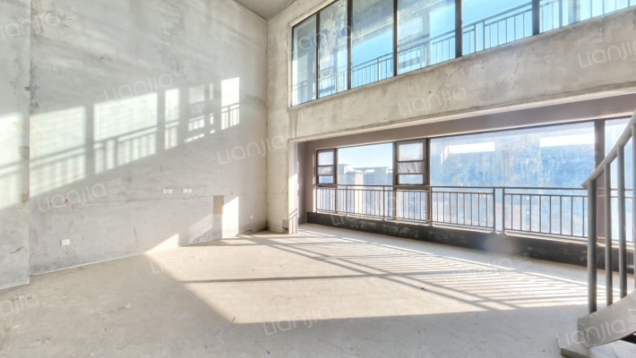 亚星九邸二手房实景图