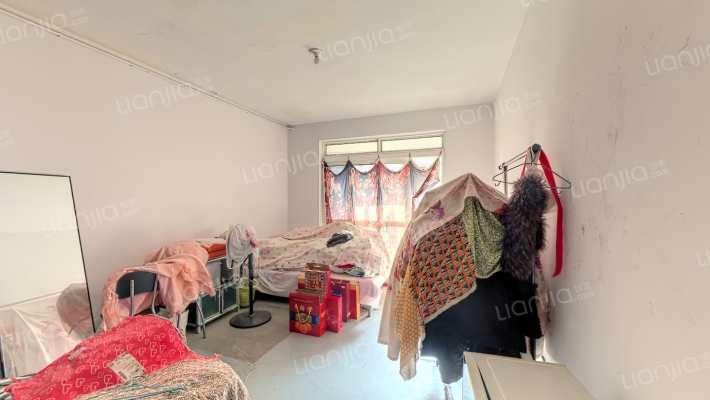 石雪公寓北区二手房实景图