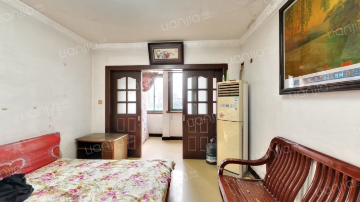 大唐花苑南区二手房实景图