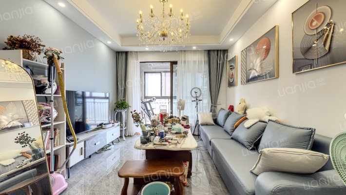 华发四季二手房实景图