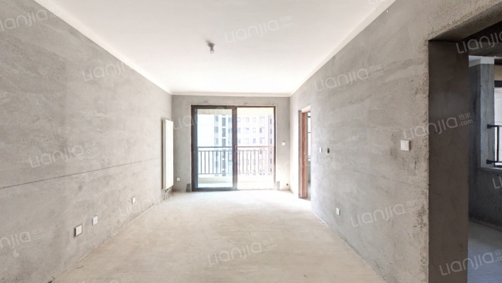 湖畔文苑二手房实景图