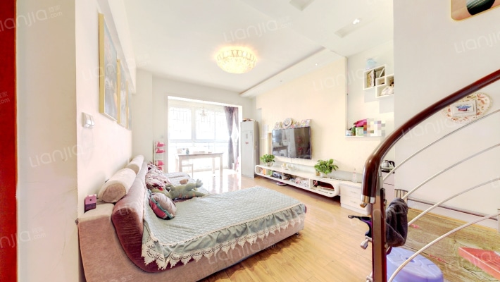 晶蓝湾二手房实景图