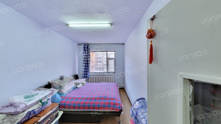 松辽委宿舍二手房实景图