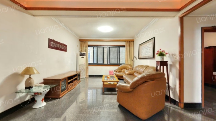 西华门街24号院二手房实景图