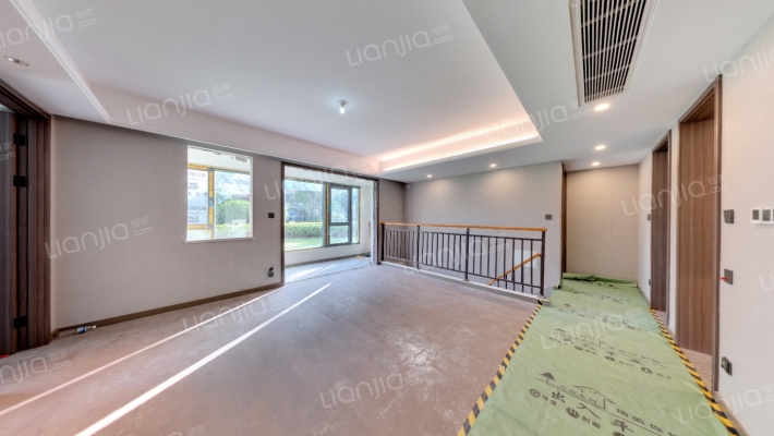 前山澜庭B区二手房实景图