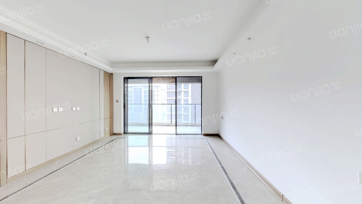 原岸三号院二手房实景图