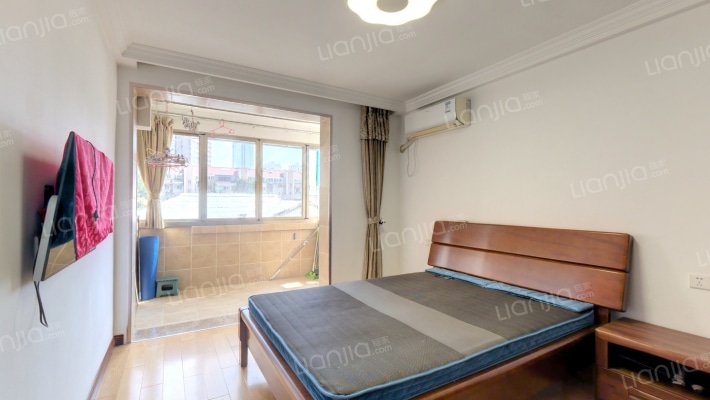 百步坡二手房实景图