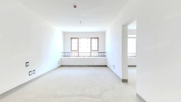 保利紫薇花语二手房实景图