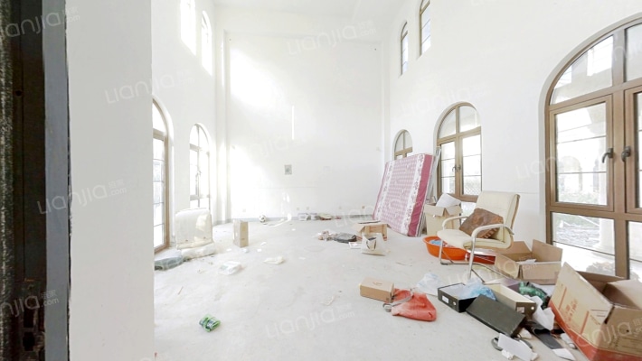 致源晴碧园二手房实景图