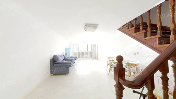 鸿运大厦二手房实景图