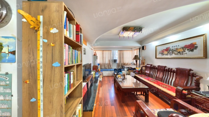 怡嘉苑二手房实景图