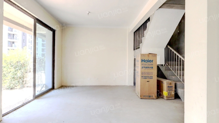 中骏临栖云府二手房实景图