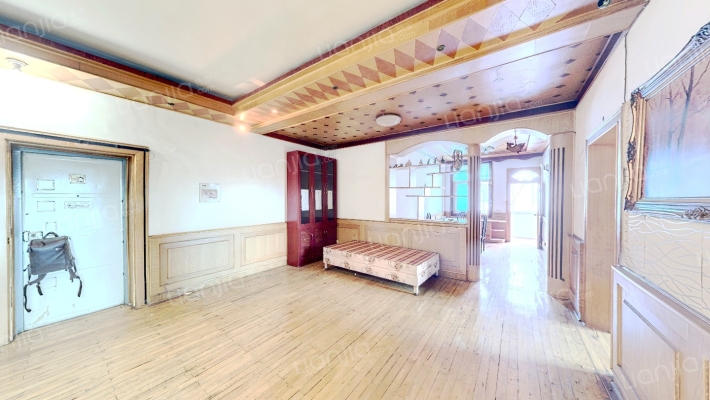 体育馆路二手房实景图