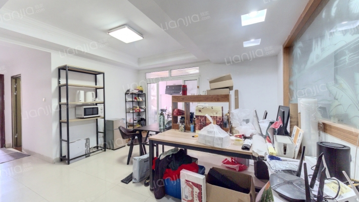 国托公寓二手房实景图