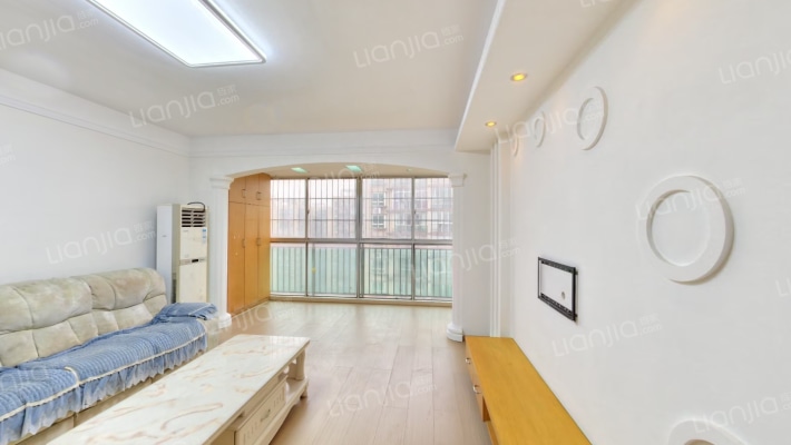 加州阳光西区二手房实景图