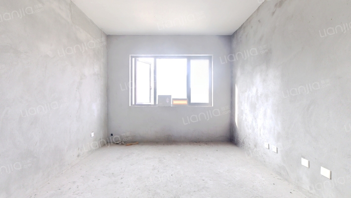 金府南湖滨江二手房实景图