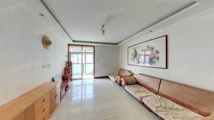 滨泰南苑峻景二手房实景图