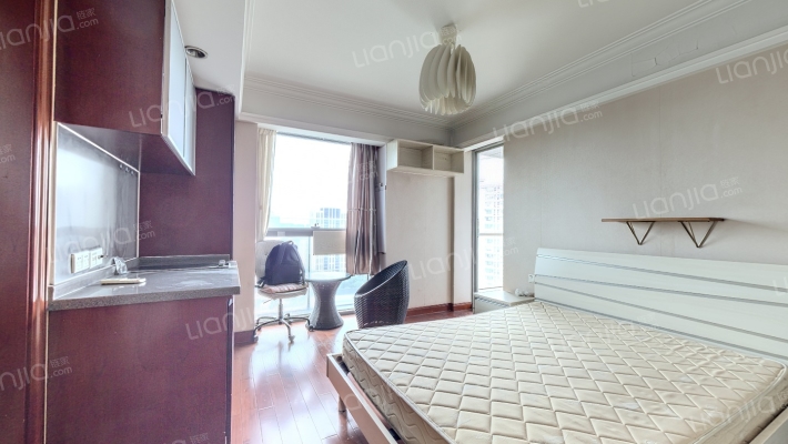 绿城深蓝广场二手房实景图