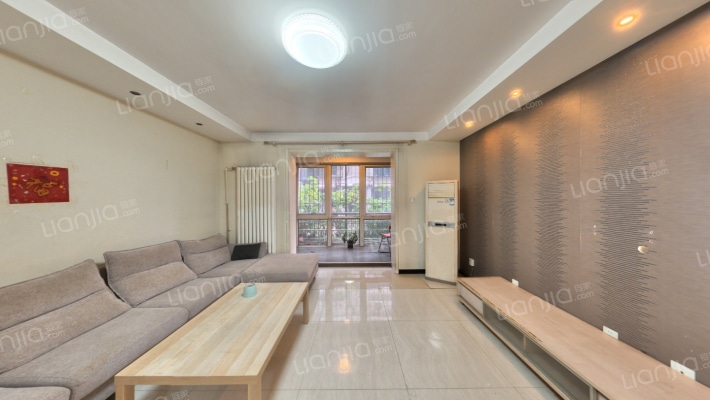 凌奥花园二手房实景图