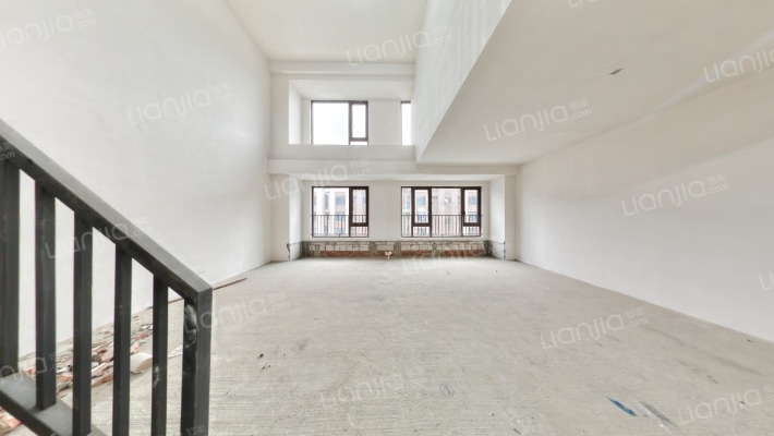 弘阳玖峯一期二手房实景图