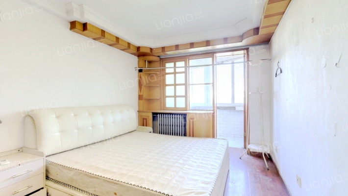 青塔芳园二手房实景图