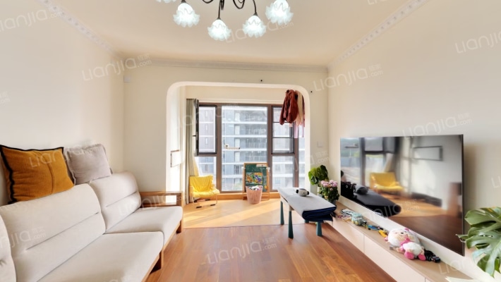 卧龙万诚府二手房实景图