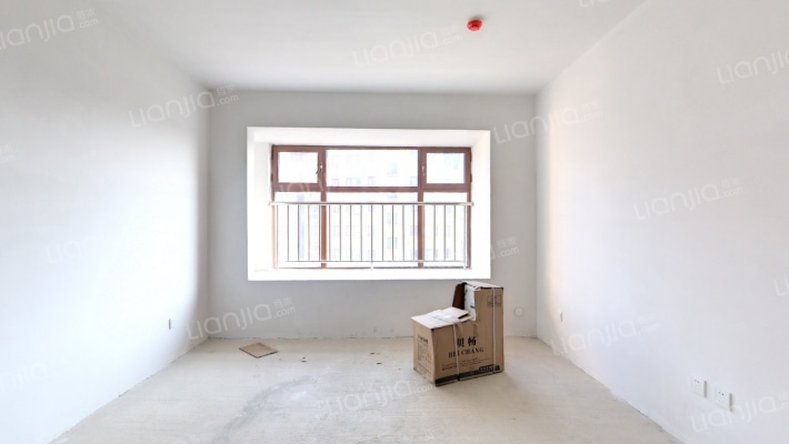 望岳园西区二手房实景图