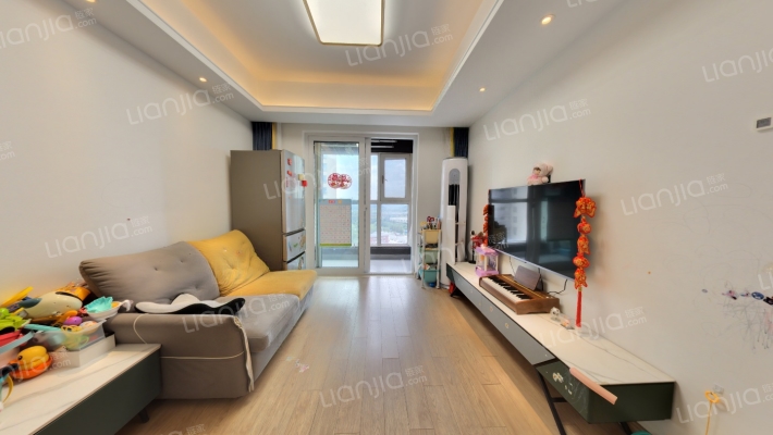 东原乐见城三期二手房实景图