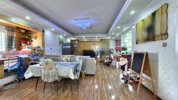 和平公寓二手房实景图