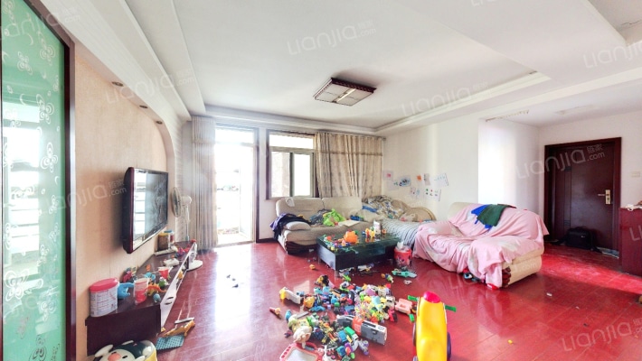 凌江苑二手房实景图