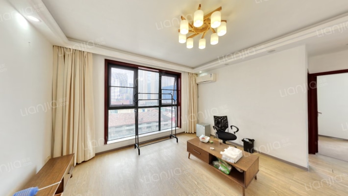 中天广场二手房实景图