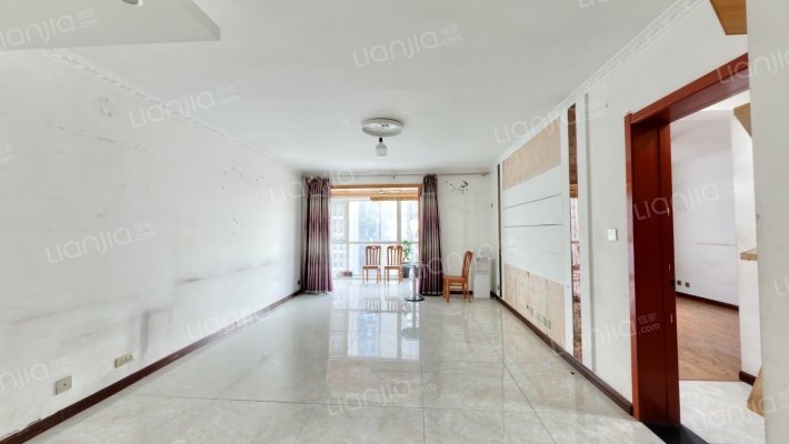 同方蓝铂佳苑二手房实景图