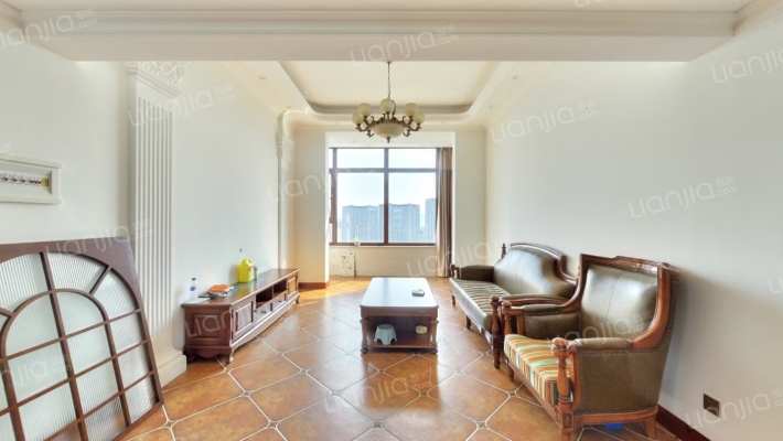 棠棣二手房实景图