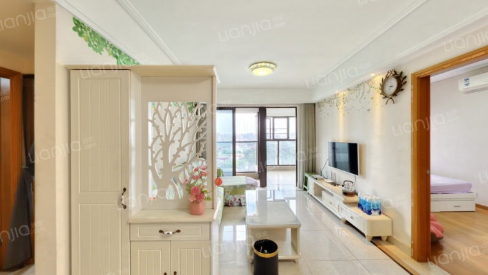 保利西雅图三期二手房实景图