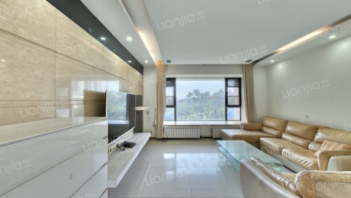 中海湖滨一号二手房实景图