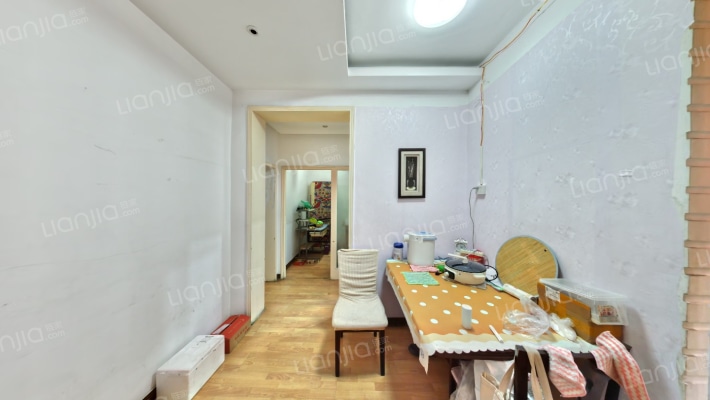 无线电二厂宿舍二手房实景图