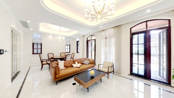 绿城青山湖红枫园二手房实景图