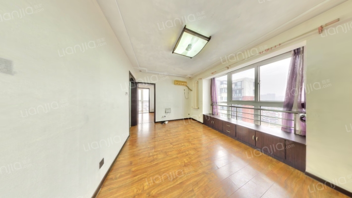 凤宁花园二手房实景图