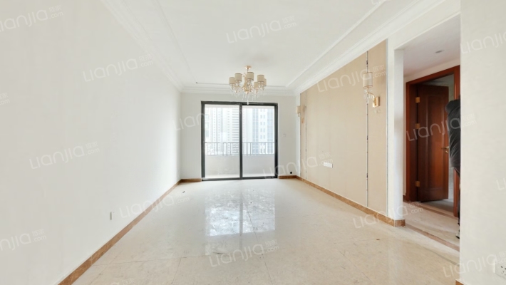 恒大悦珑湾二手房实景图