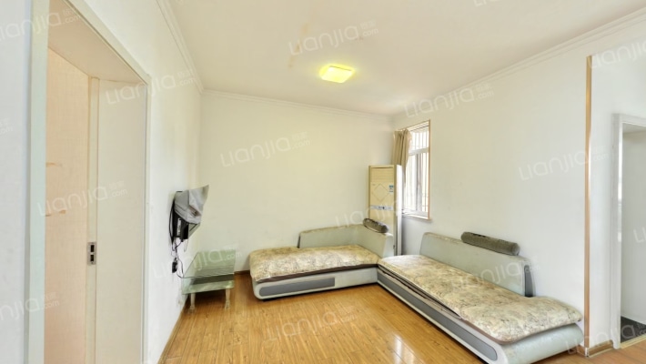 纺织新村二手房实景图