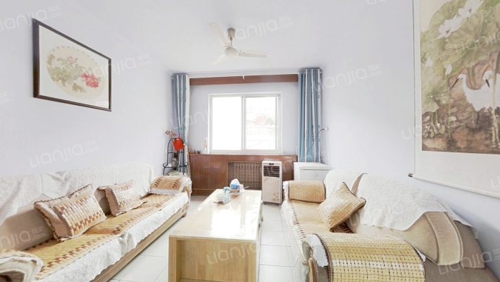 金山佳苑北院二手房实景图