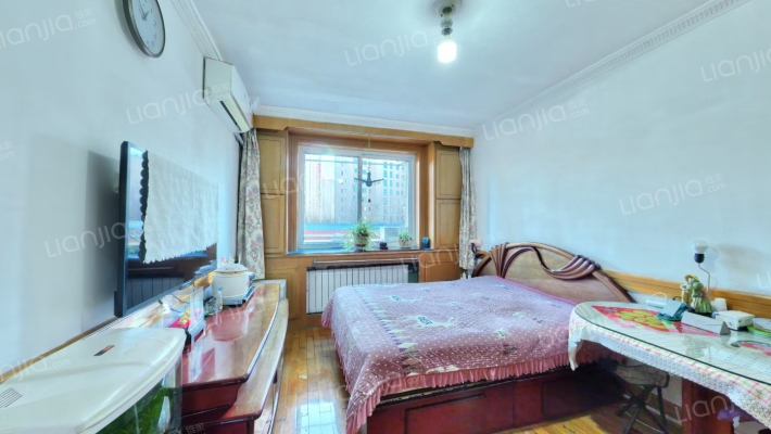 五一路 （太原街商圈）二手房实景图