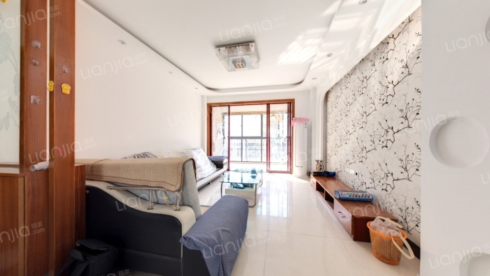 城市风景二手房实景图