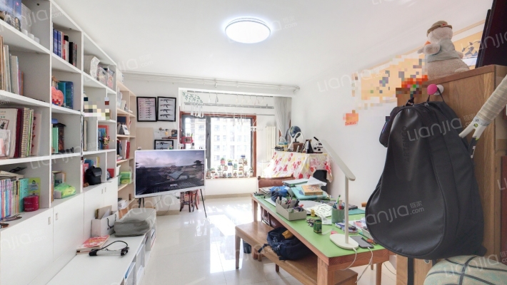 东亚逸品阁二手房实景图