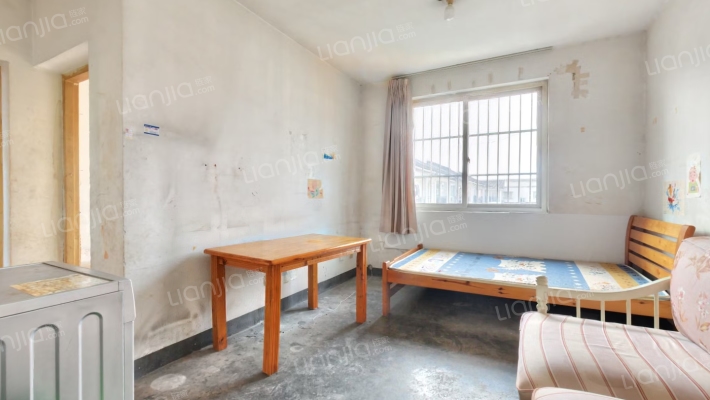 清波小区A区二手房实景图