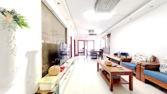 海山友谊城二手房实景图