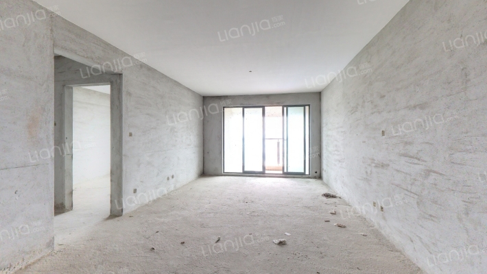 卓越蔚蓝城邦二手房实景图