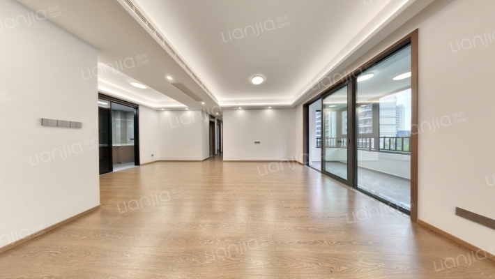 振兴湖境臻园二手房实景图